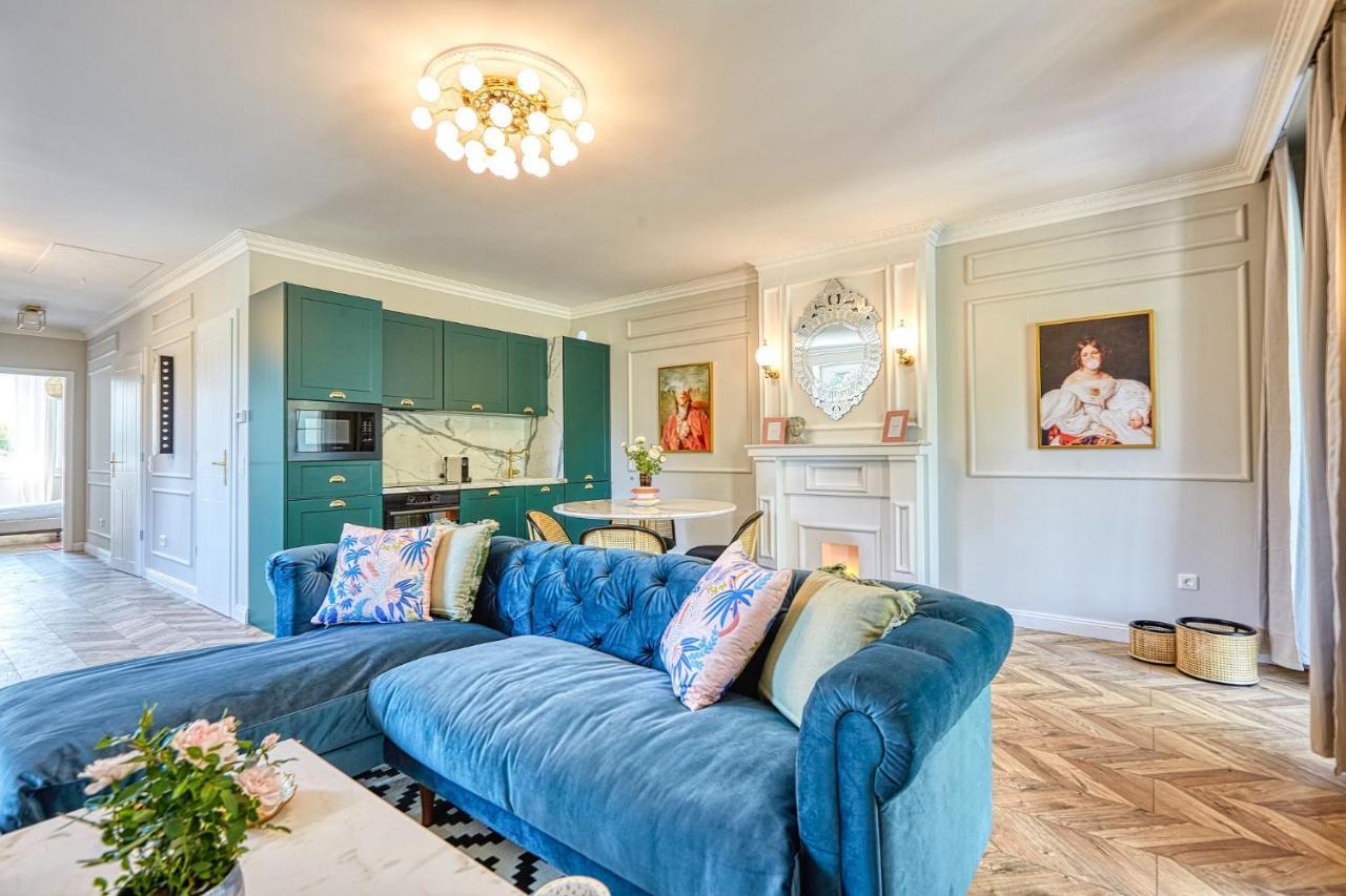 The Doors Luxury Apartment Mosonmagyaróvár Dış mekan fotoğraf