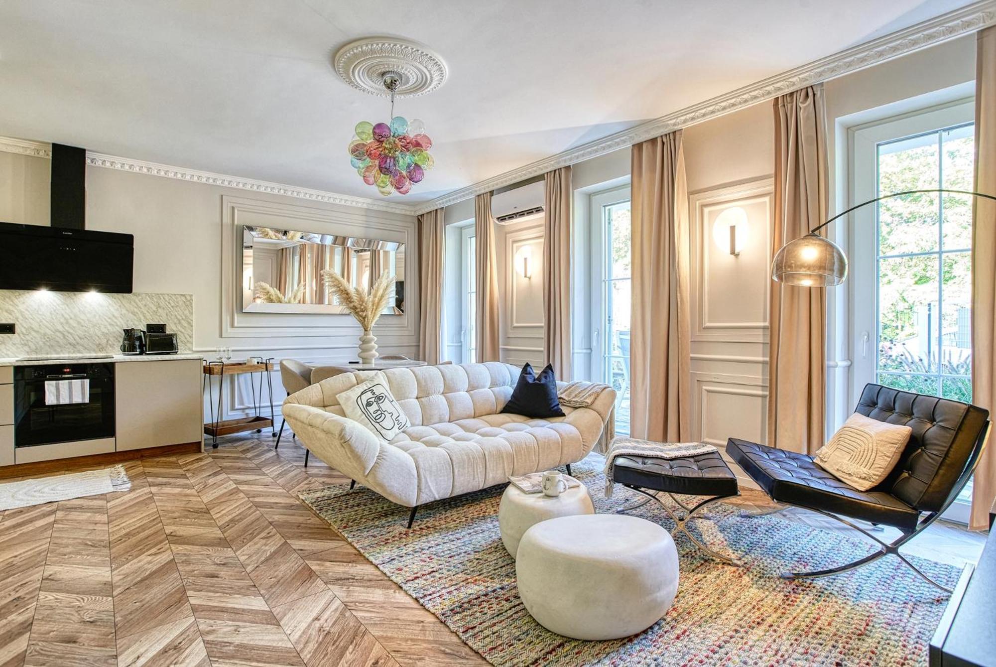 The Doors Luxury Apartment Mosonmagyaróvár Dış mekan fotoğraf