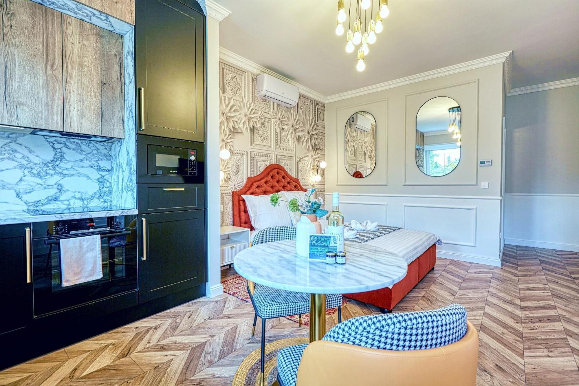 The Doors Luxury Apartment Mosonmagyaróvár Dış mekan fotoğraf