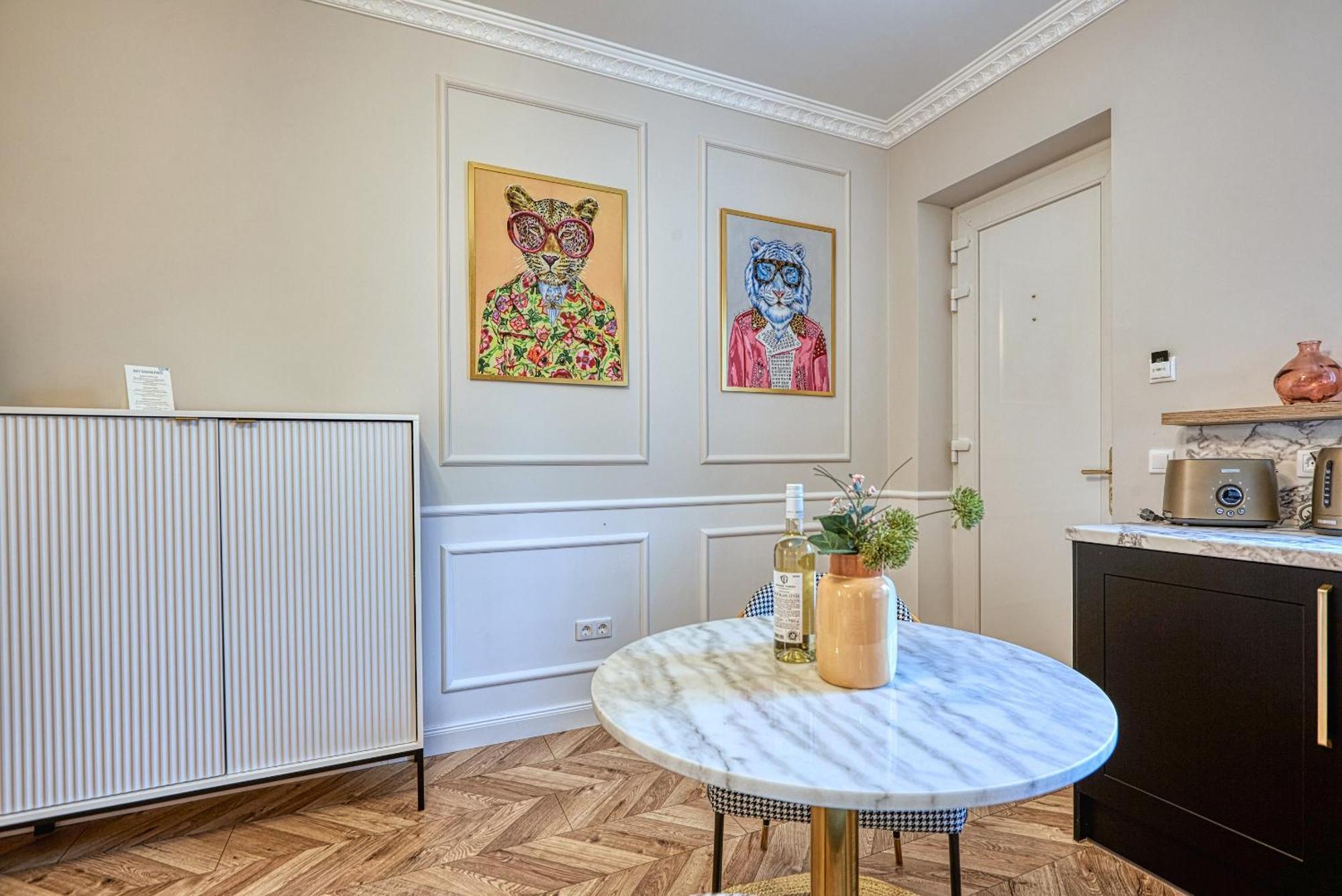 The Doors Luxury Apartment Mosonmagyaróvár Dış mekan fotoğraf